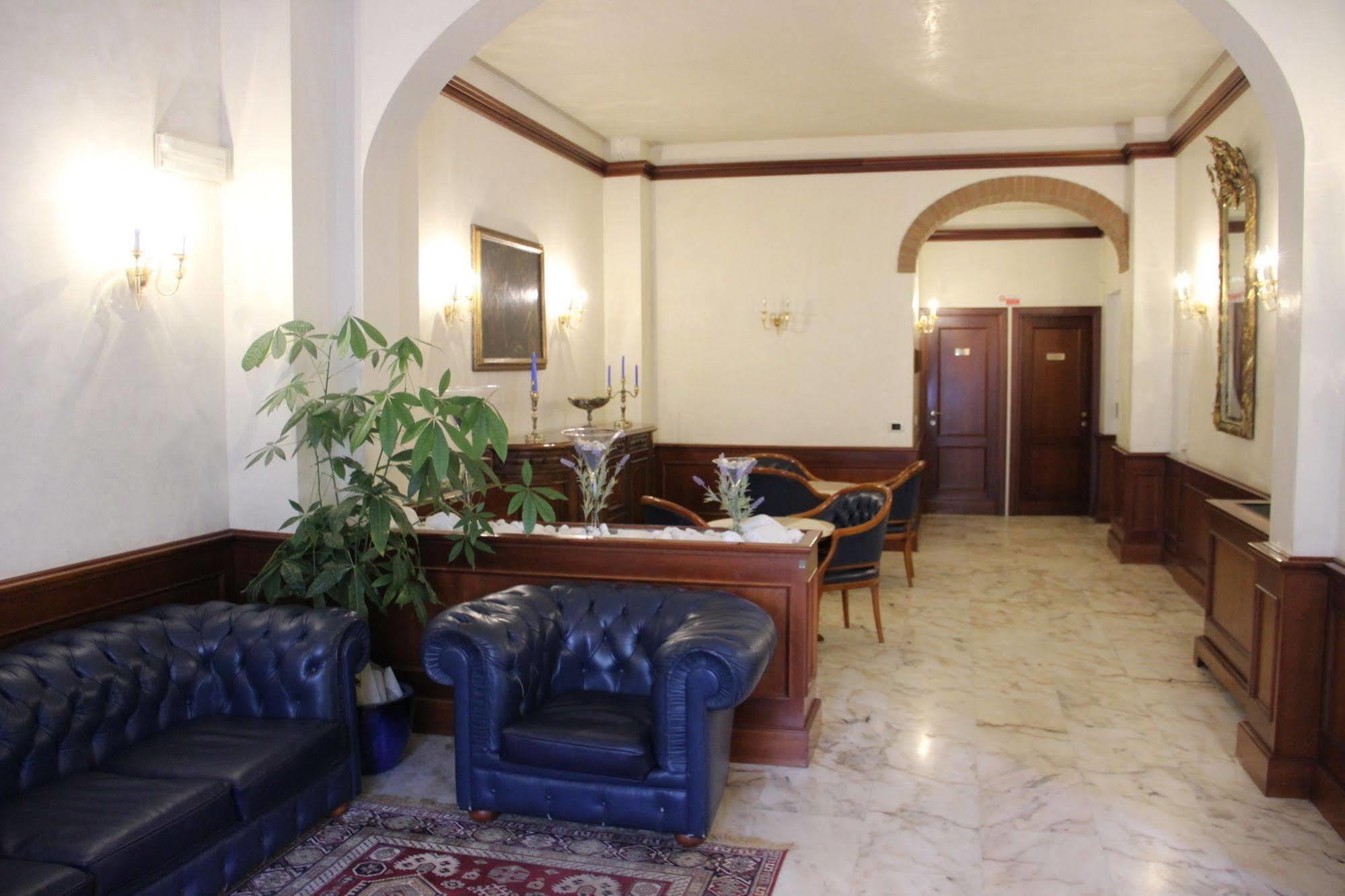 Hotel Posta تشيزينا المظهر الخارجي الصورة