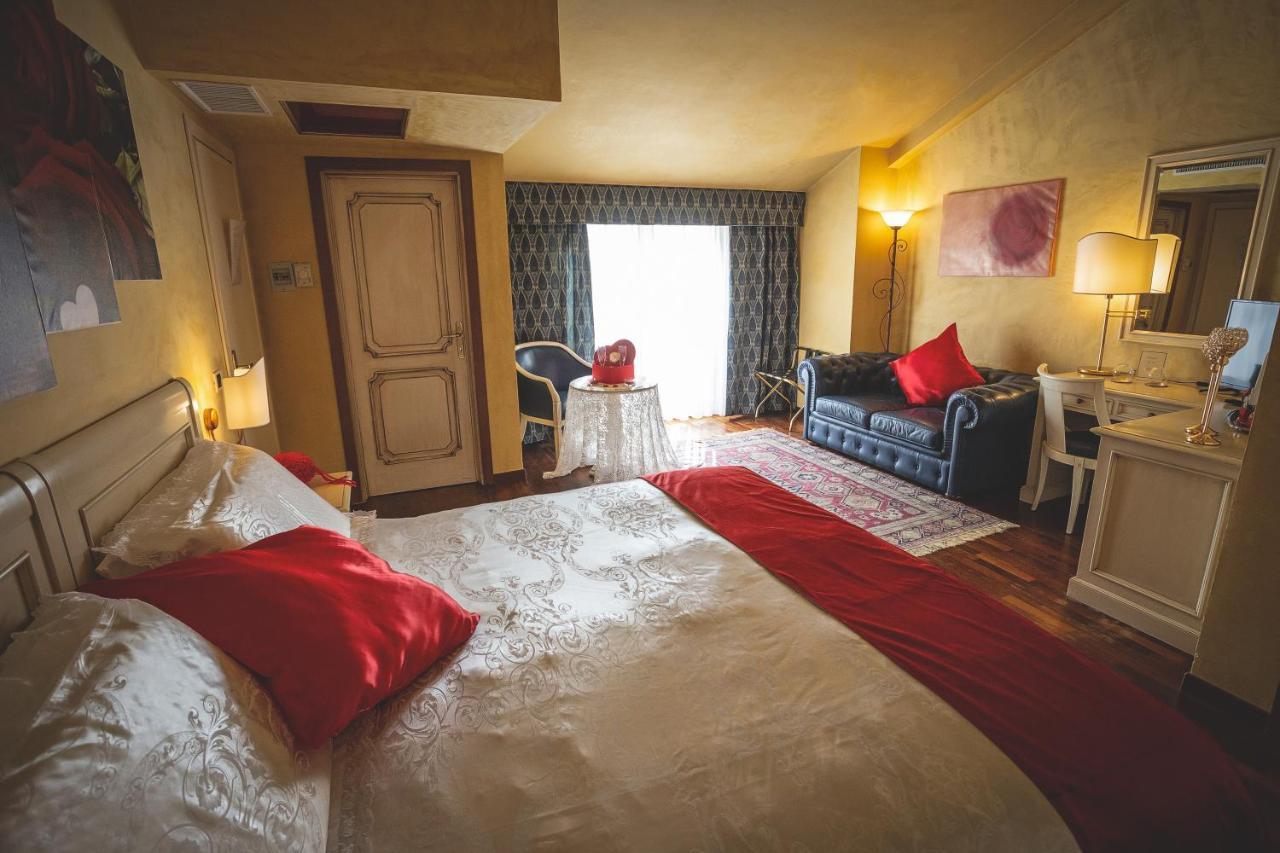 Hotel Posta تشيزينا المظهر الخارجي الصورة